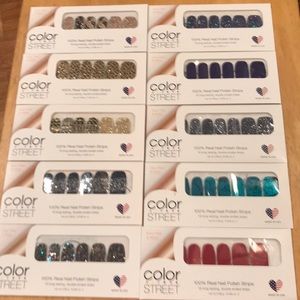 Color street 100% real nail polish strips.